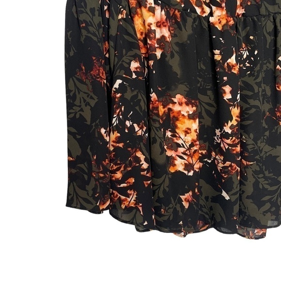 A.N.A Floral Bell Sleeve Wrap Blouse Size Medium - Picture 11 of 12